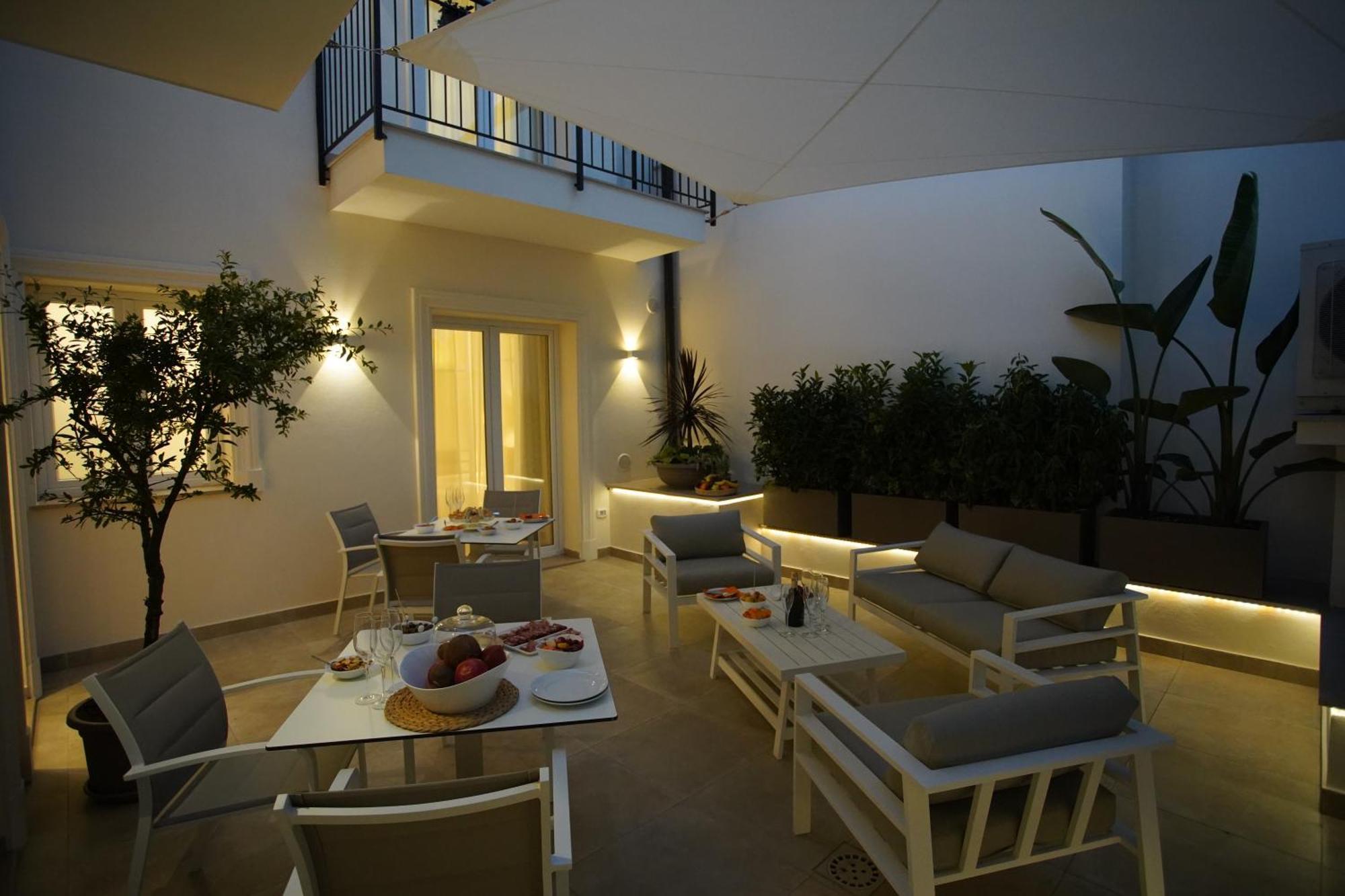 Palazzo Bibbi - Rooms To Live Reggio di Calabria Luaran gambar